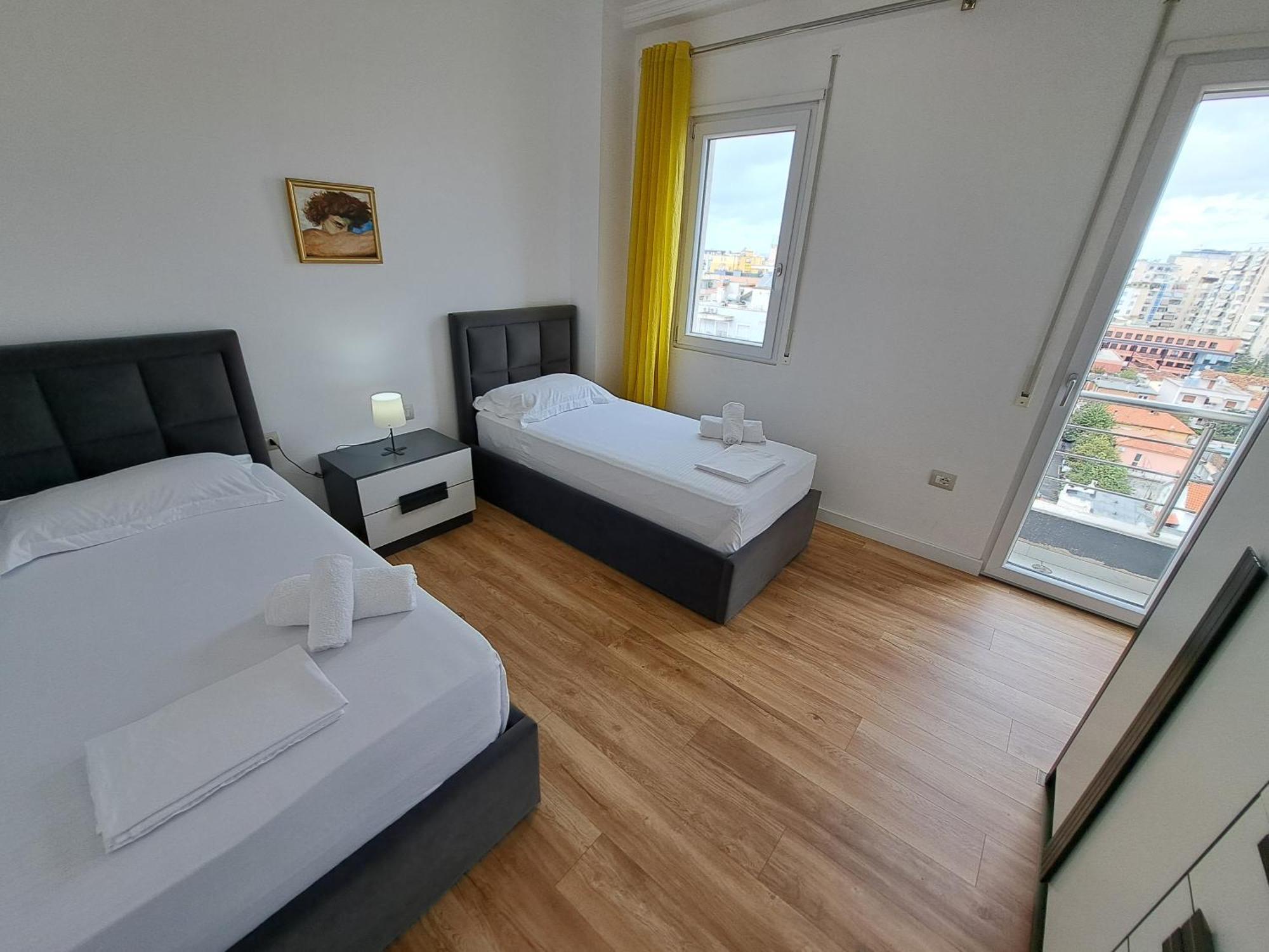 Pazari Luxury Central Apartment Tirana Extérieur photo