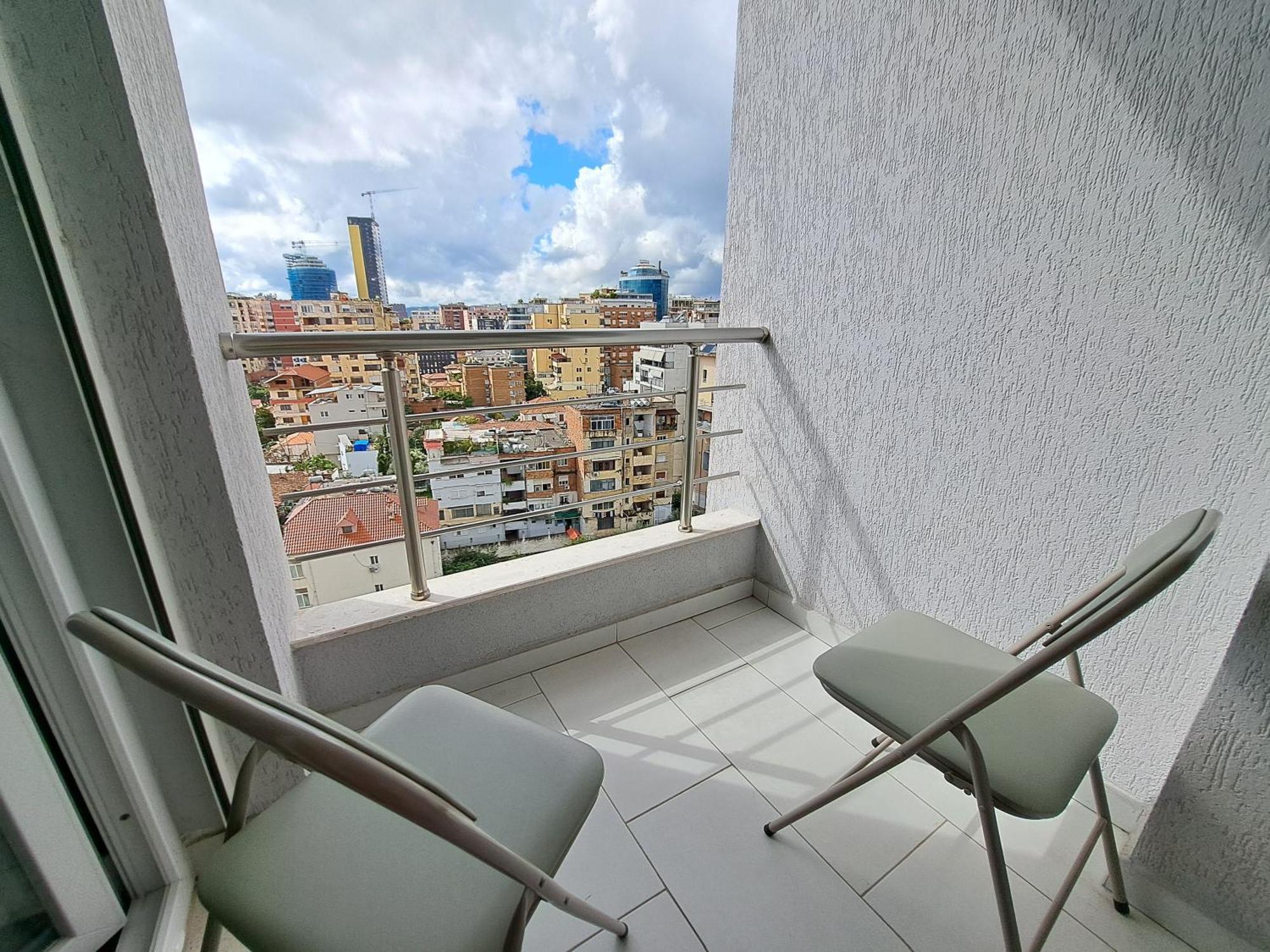 Pazari Luxury Central Apartment Tirana Extérieur photo